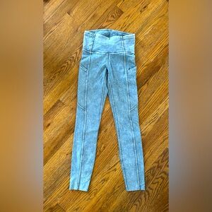 Lululemon leggings size 2